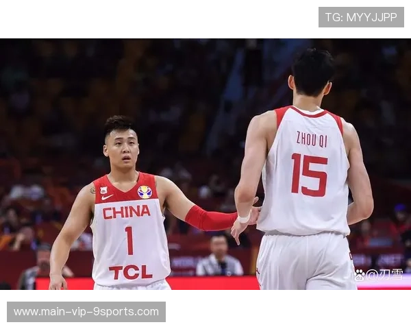 北京首钢迎赵睿训练 备战气氛火热,首钢赵波 北京首钢迎赵睿训练 备战气氛火热,首钢赵波