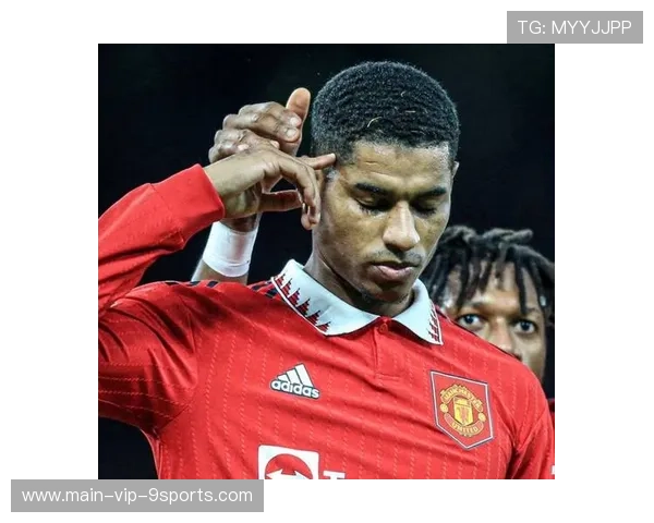 曼联中场新星崭露头角,球队未来可期 曼联中场新星崭露头角,球队未来可期